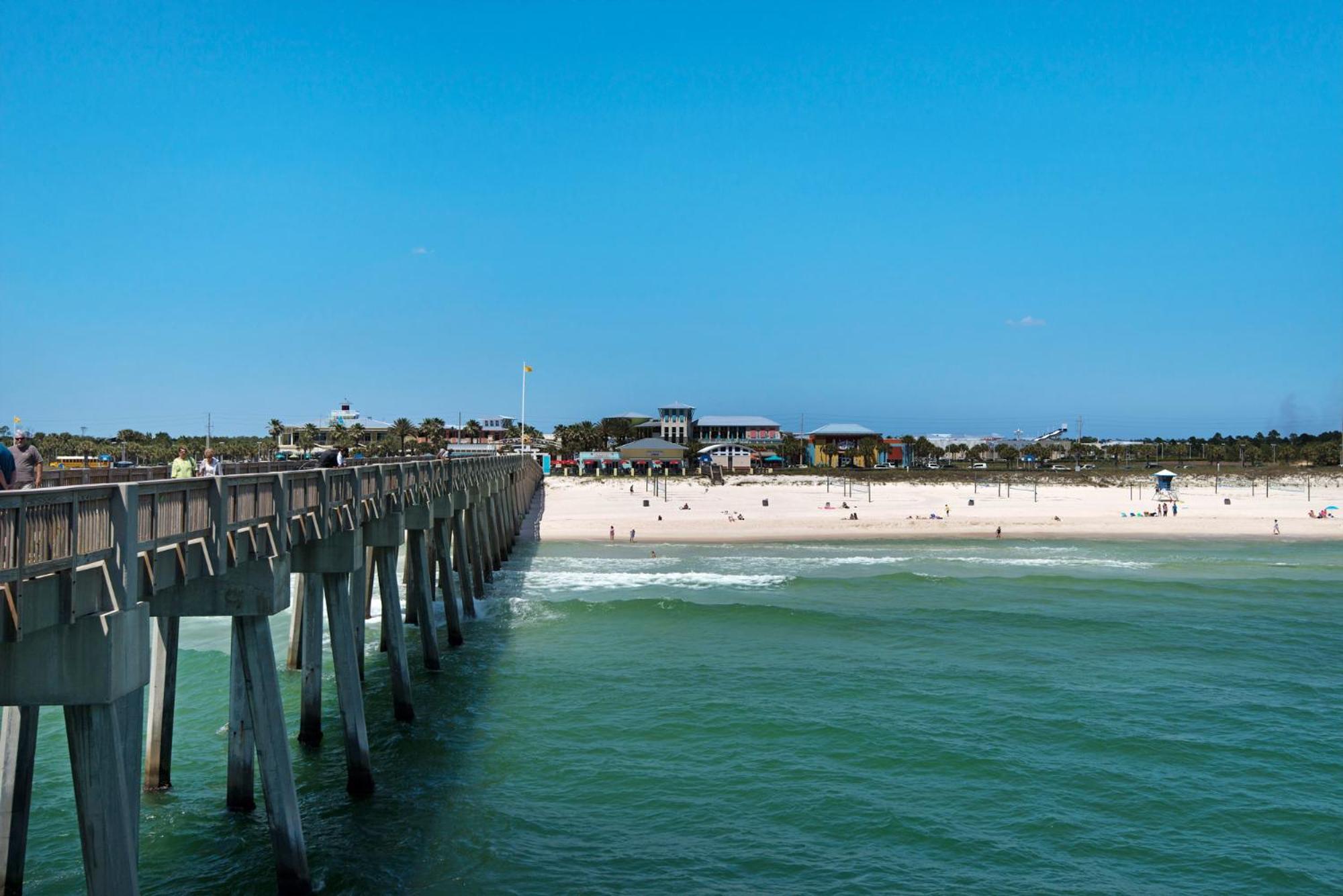 Holiday home Corner Unit! To Ocean Views! Close To Pier Park! Panama City Beach