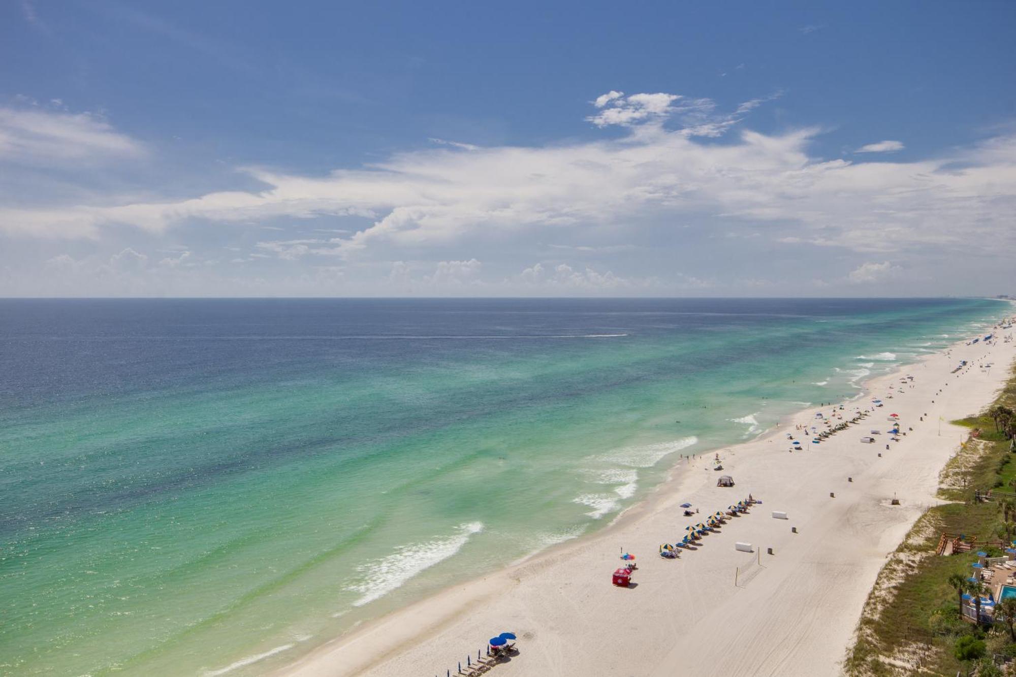 Corner Unit! To Ocean Views! Close To Pier Park!