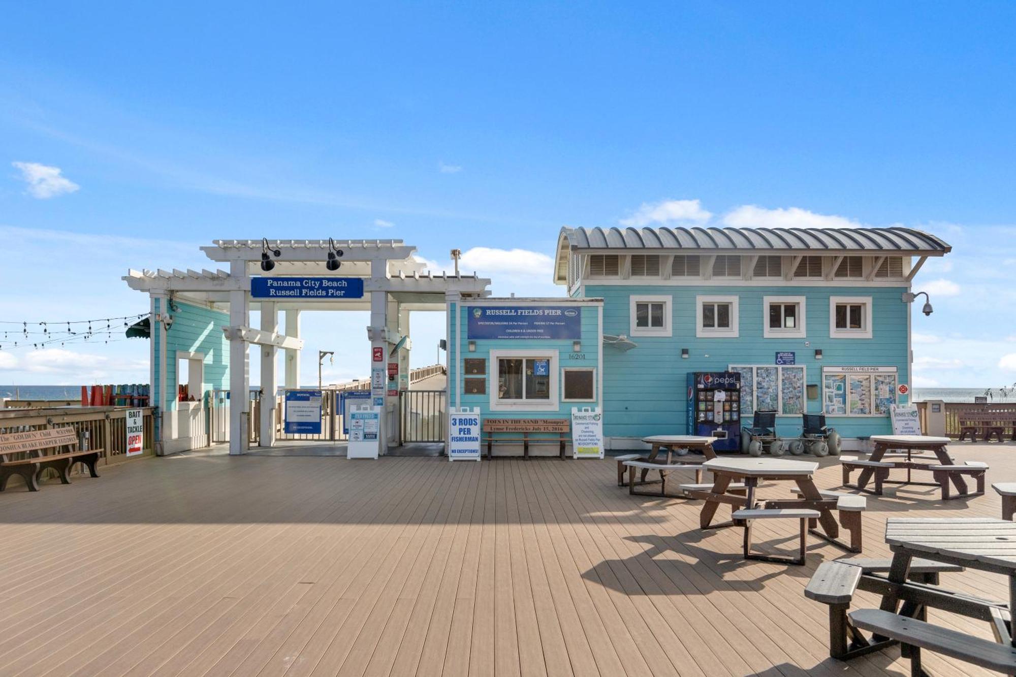 Corner Unit! To Ocean Views! Close To Pier Park! * Panama City Beach